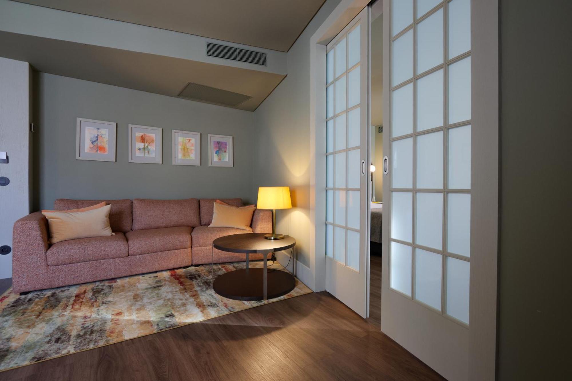 Timbre Virtudes Hotel Porto Ngoại thất bức ảnh A room with a shōji